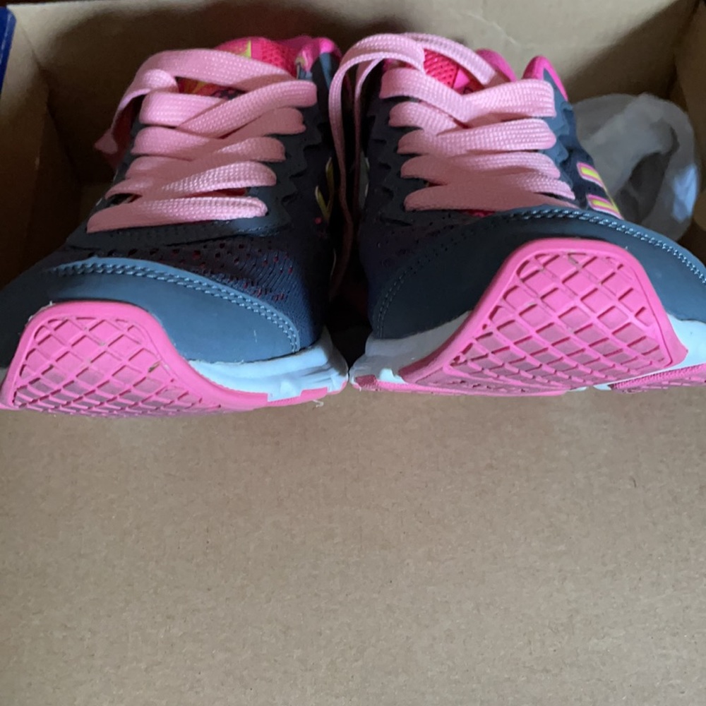 ASICS Gel Storm 2 running shoes - Picture 3 of 6